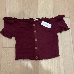PacSun LA hearts cropped button up maroon top